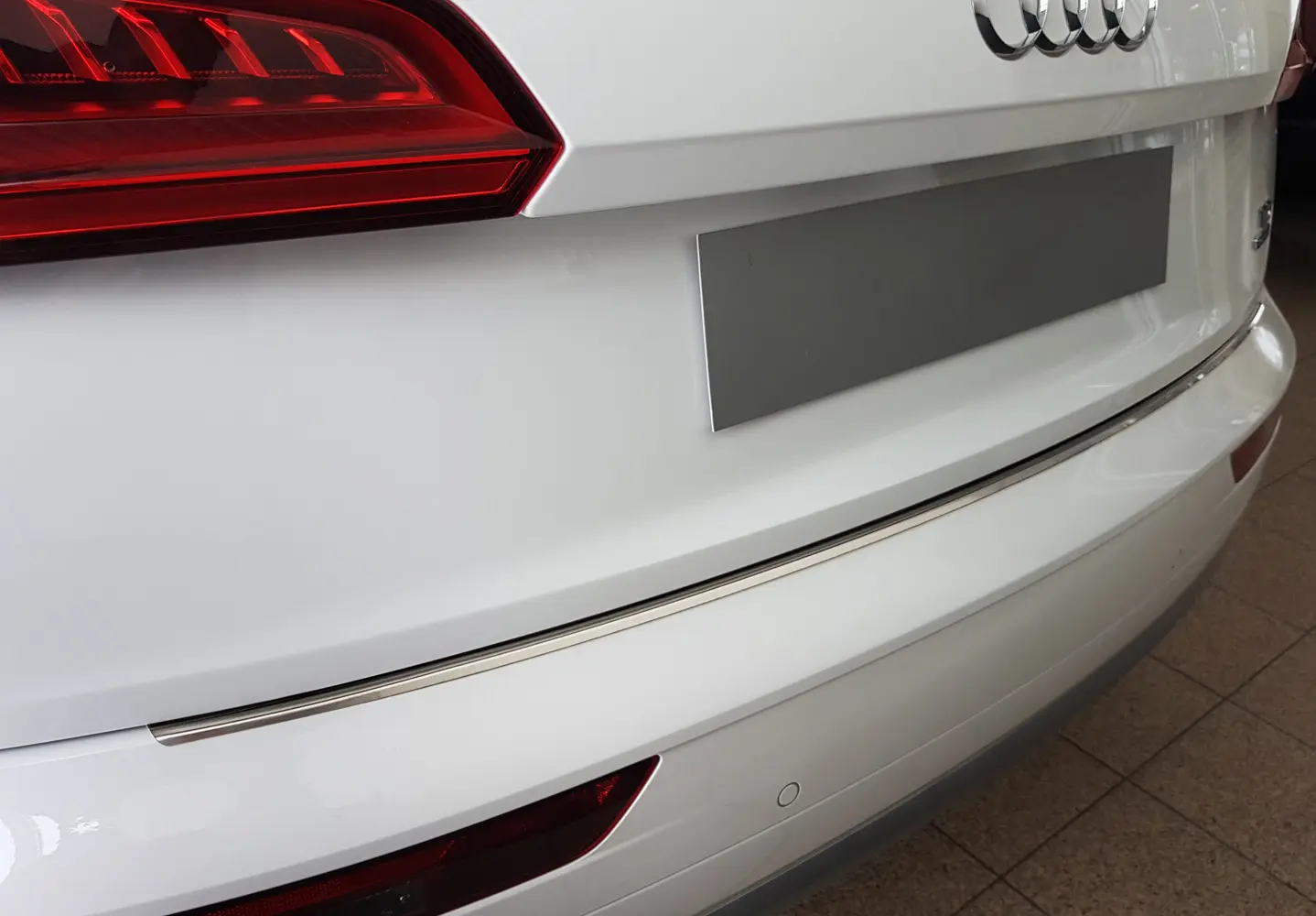 Bakfangerbeskytter Audi Q5 FY 2016 - 2024 – bilde 4