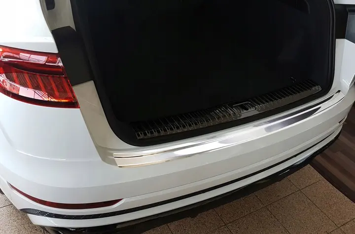 Bakfangerbeskytter Audi Q8 2018->