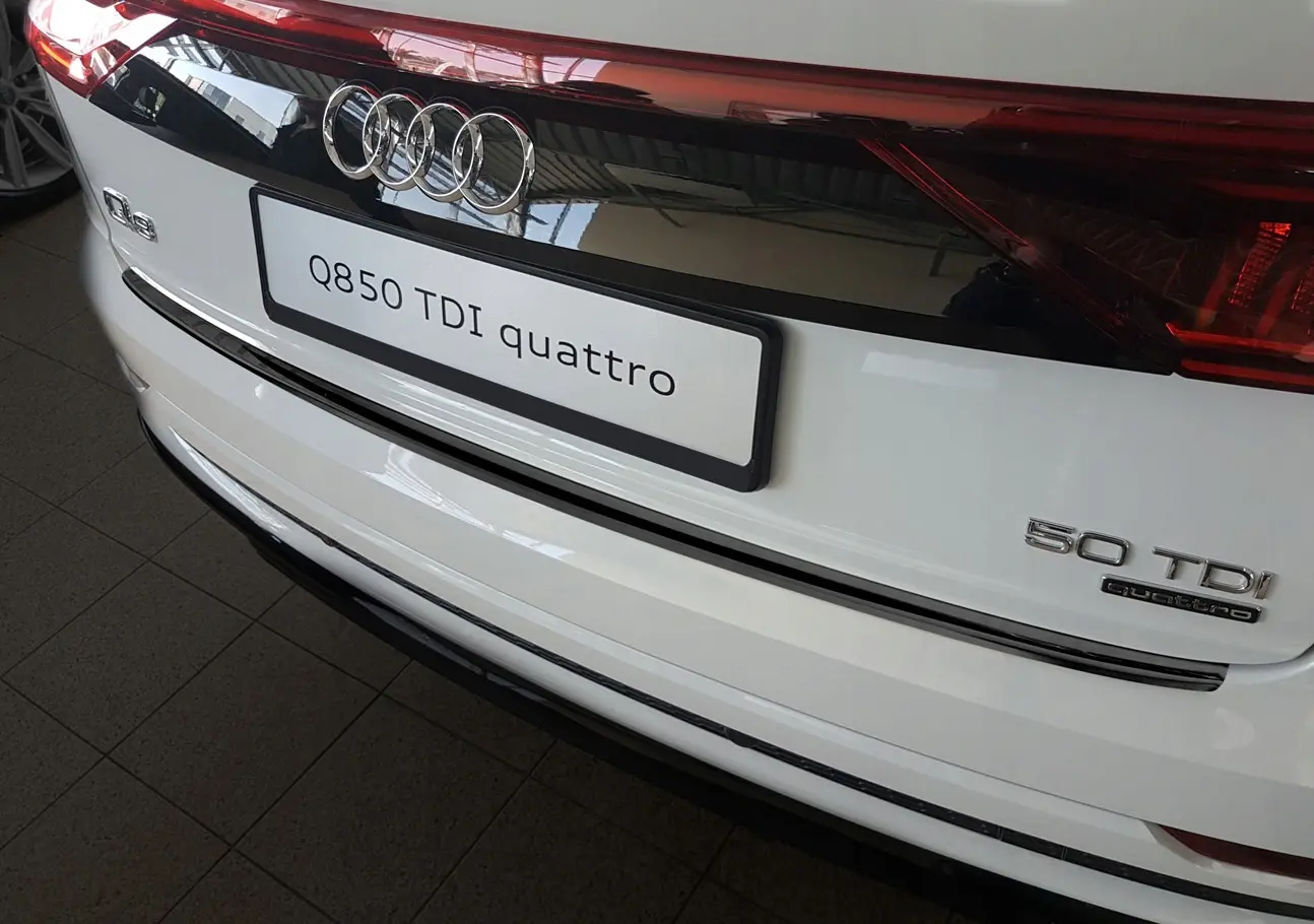 Bakfangerbeskytter Audi Q8 2018-> – bilde 7