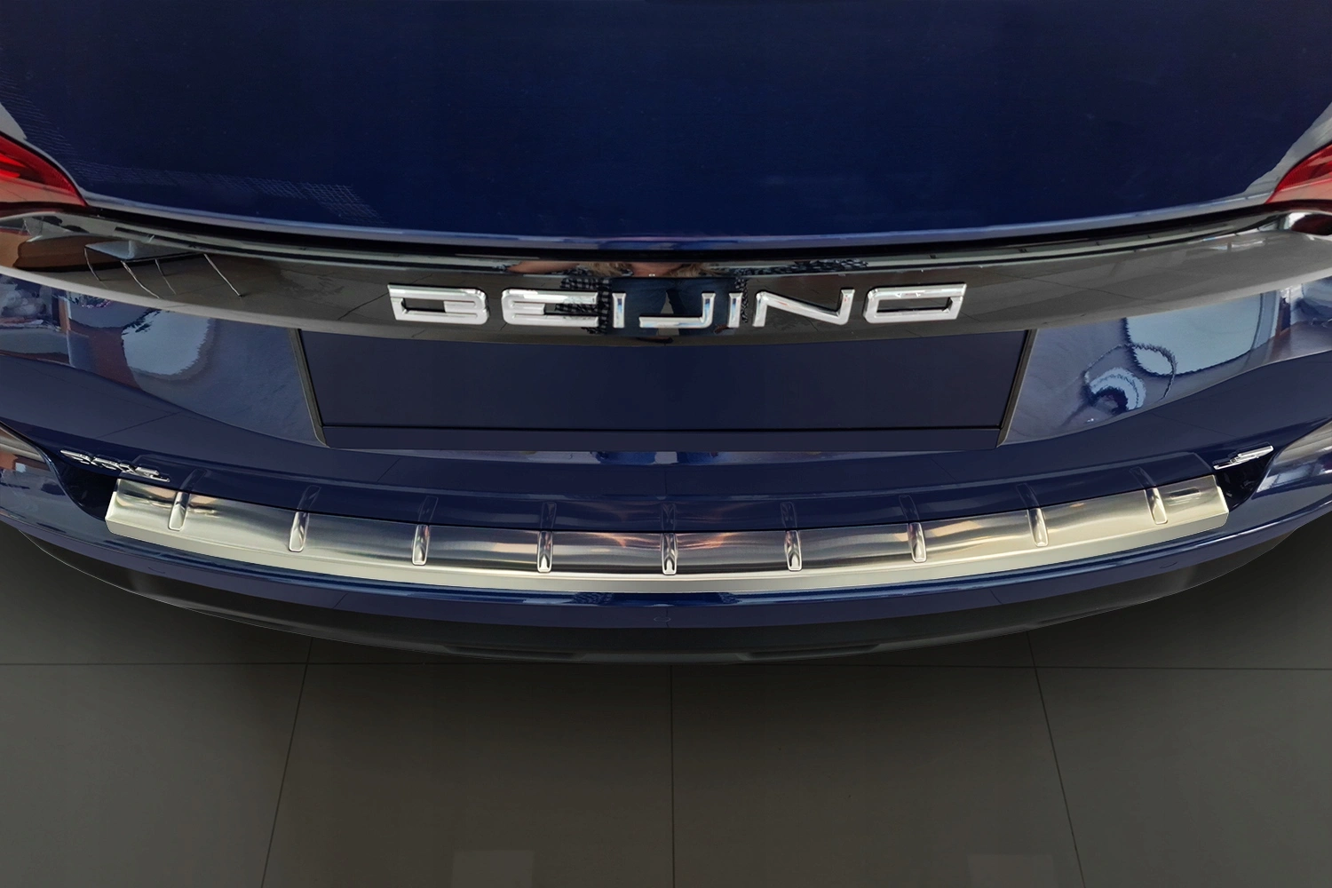 Bakfangerbeskytter BAIC Beijing 3 2023 -> │ Chrome Edition – bilde 2
