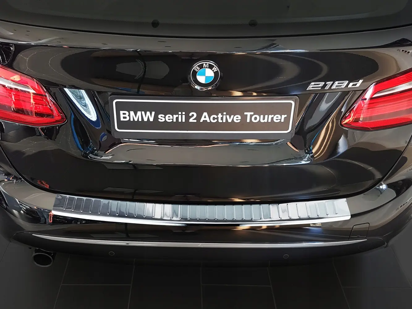 Bakfangerbeskytter BMW 2 ACTIVE TOURER 2014-> – bilde 3