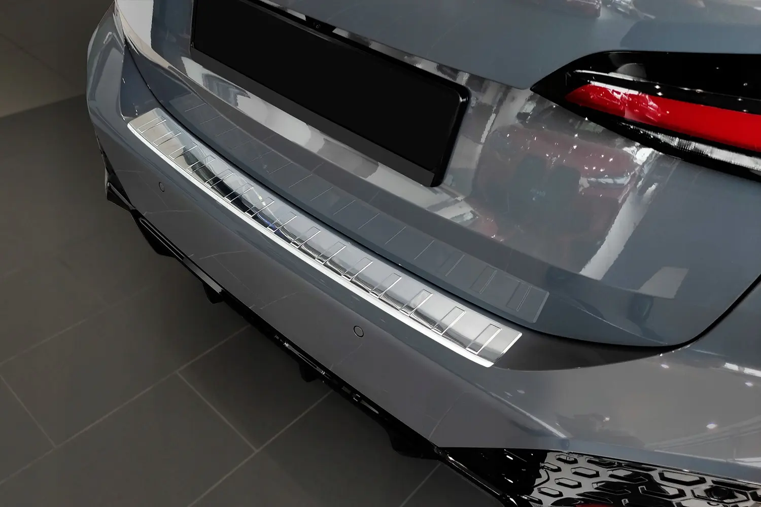 Bakfangerbeskytter BMW 2 Active Tourer (U06) M-Pack 2021 ->