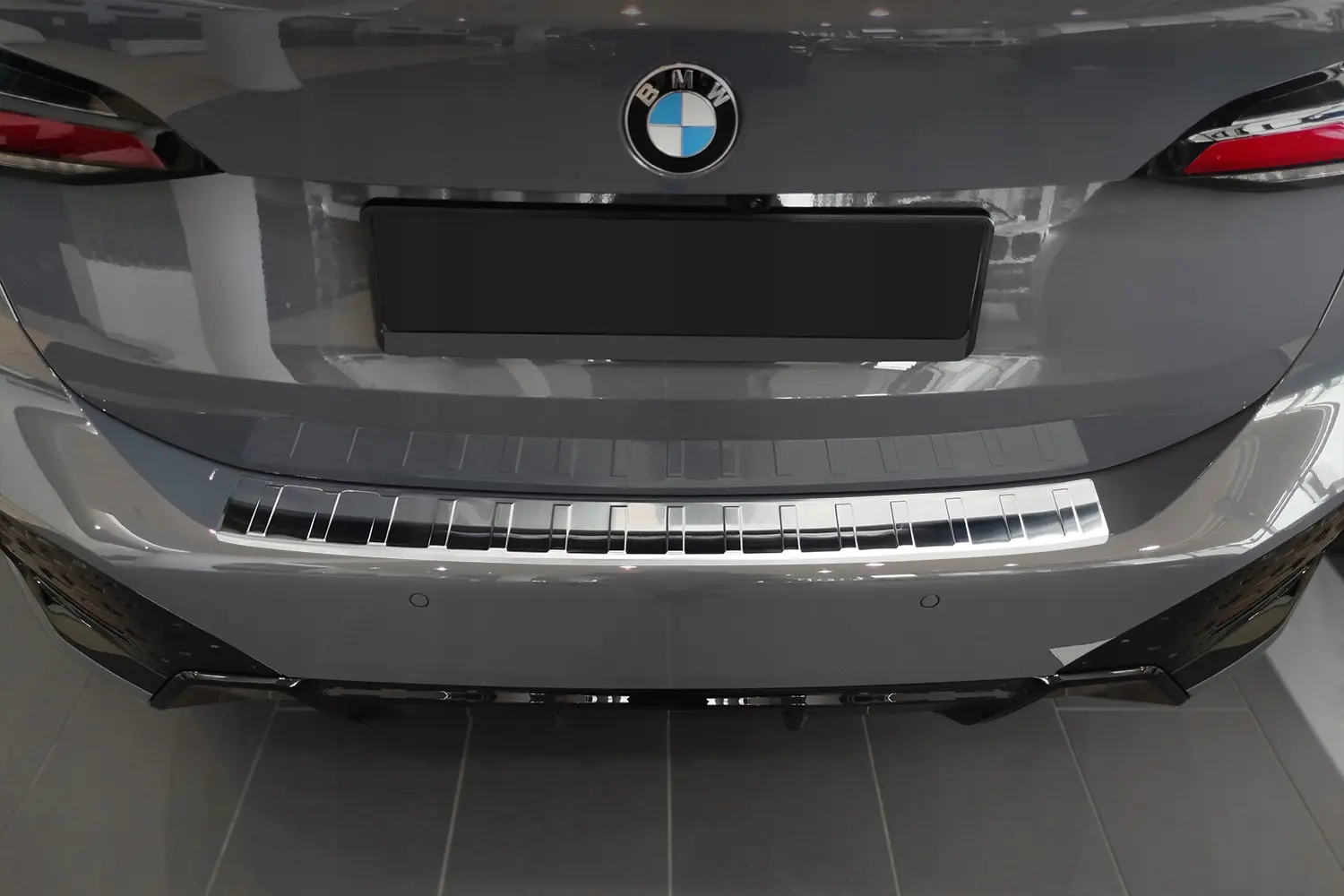 Bakfangerbeskytter BMW 2 Active Tourer (U06) M-Pack 2021 -> – bilde 2
