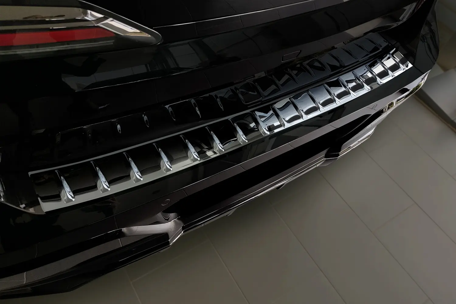 Bakfangerbeskytter BMW 7 (G70) M Pakke 2022 -> | Black