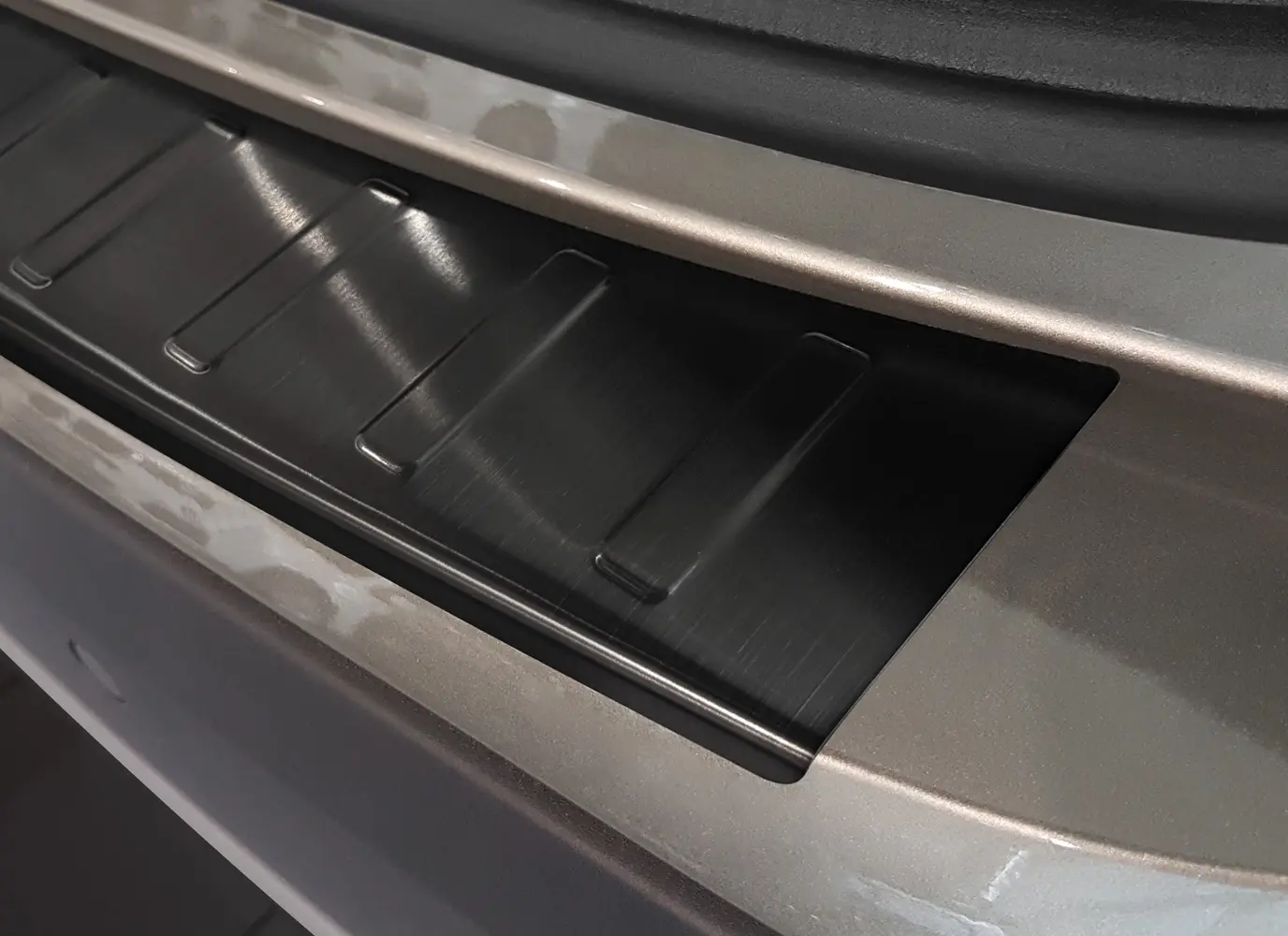 Bakfangerbeskytter BMW X1 (E84) LCI 2013 - 2015 – bilde 4