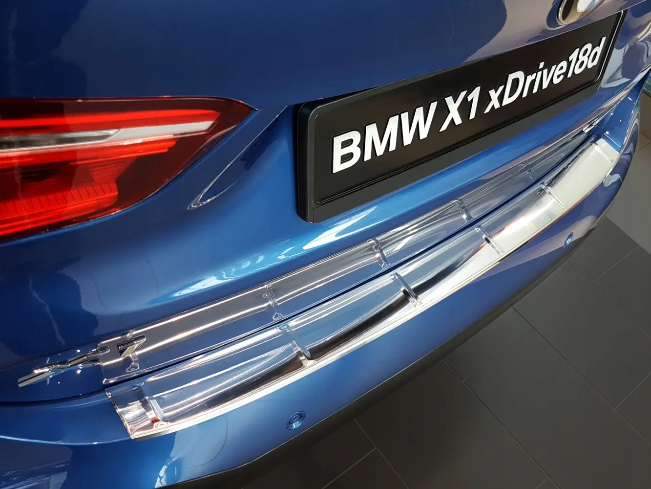 Bakfangerbeskytter BMW X1 (F48) M Pakke 2015 - 2022 │ Silver Edition – bilde 3