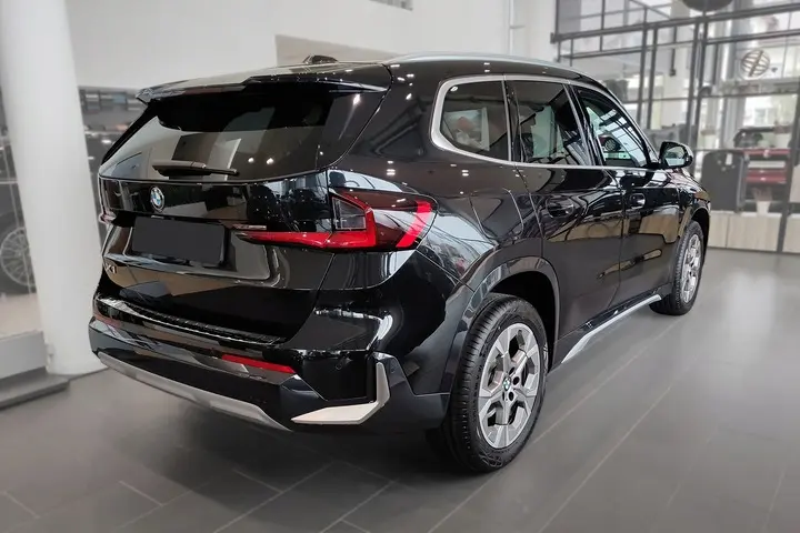 Bakfangerbeskytter BMW X1 III (U11) 2022-> – bilde 7