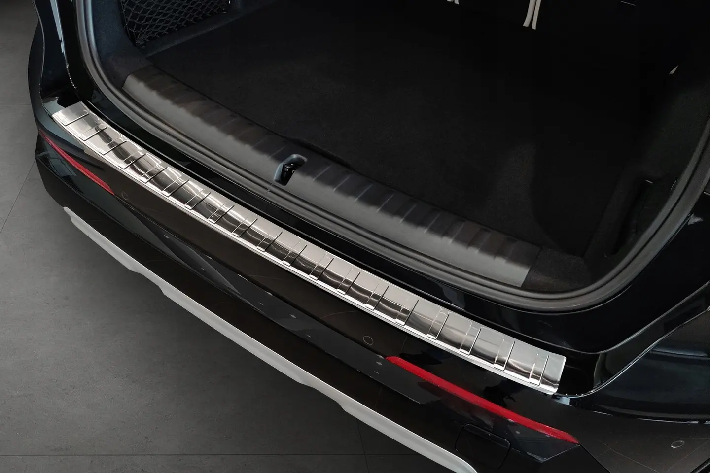 Bakfangerbeskytter BMW X1 III (U11) 2022-> / BMW iX1 (U11 BEV) 2022 ->