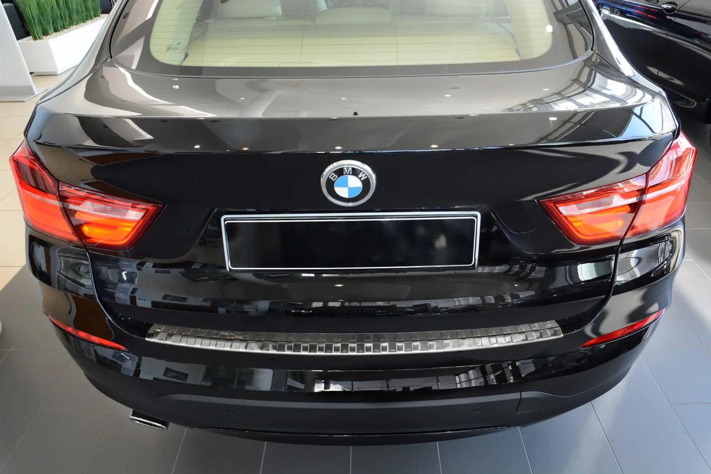 Bakfangerbeskytter BMW X4 (F26) 2014 - 2018 – bilde 2