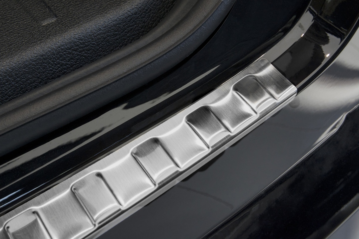 Bakfangerbeskytter BMW X4 (F26) 2014 - 2018 – bilde 3