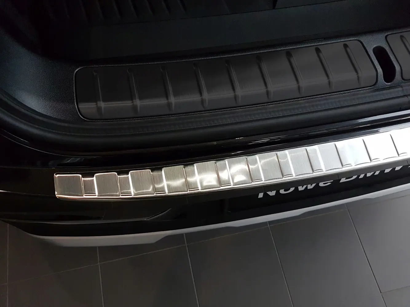 Bakfangerbeskytter BMW X4 (G02) 2018 - 2025 – bilde 4