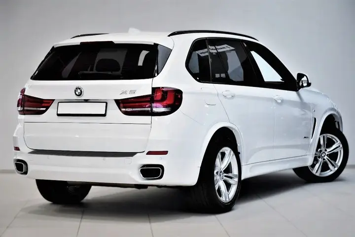 Bakfangerbeskytter BMW X5 (F15) 2013 - 2018 | Black Edition – bilde 10