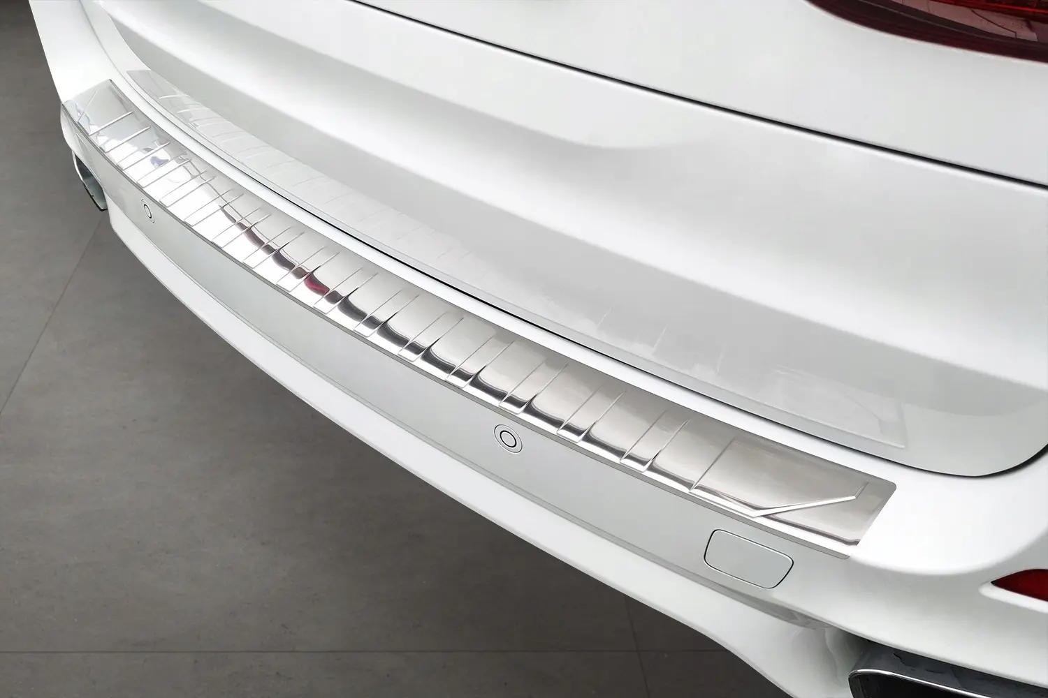 Bakfangerbeskytter BMW X5 III (F15) M Pakke 2013 – 2018 | Silver Edition