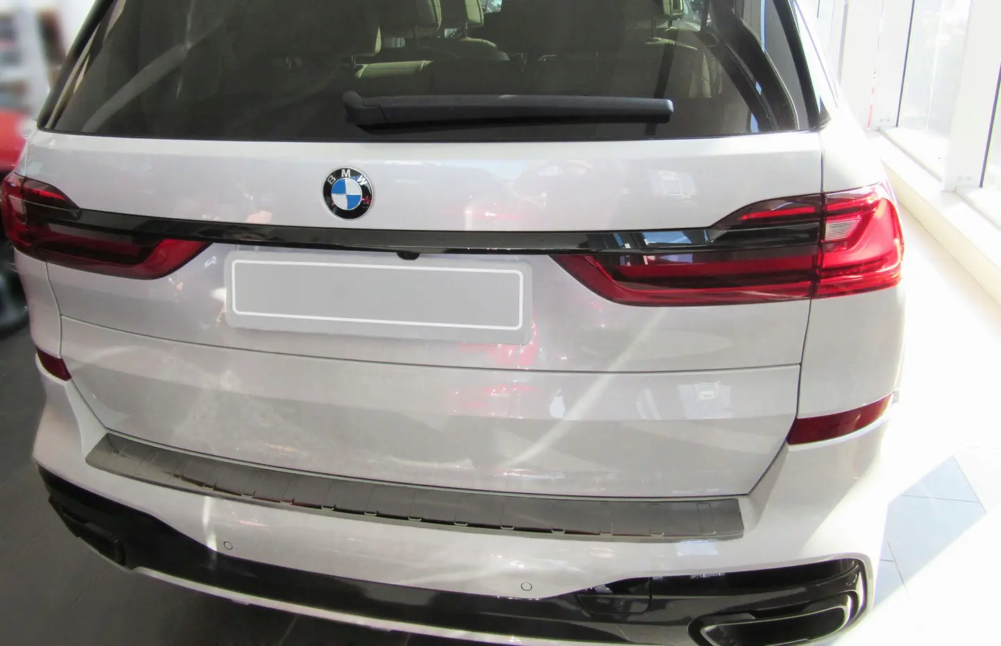 Bakfangerbeskytter BMW X7 GO7 2018-> M-PAKKE