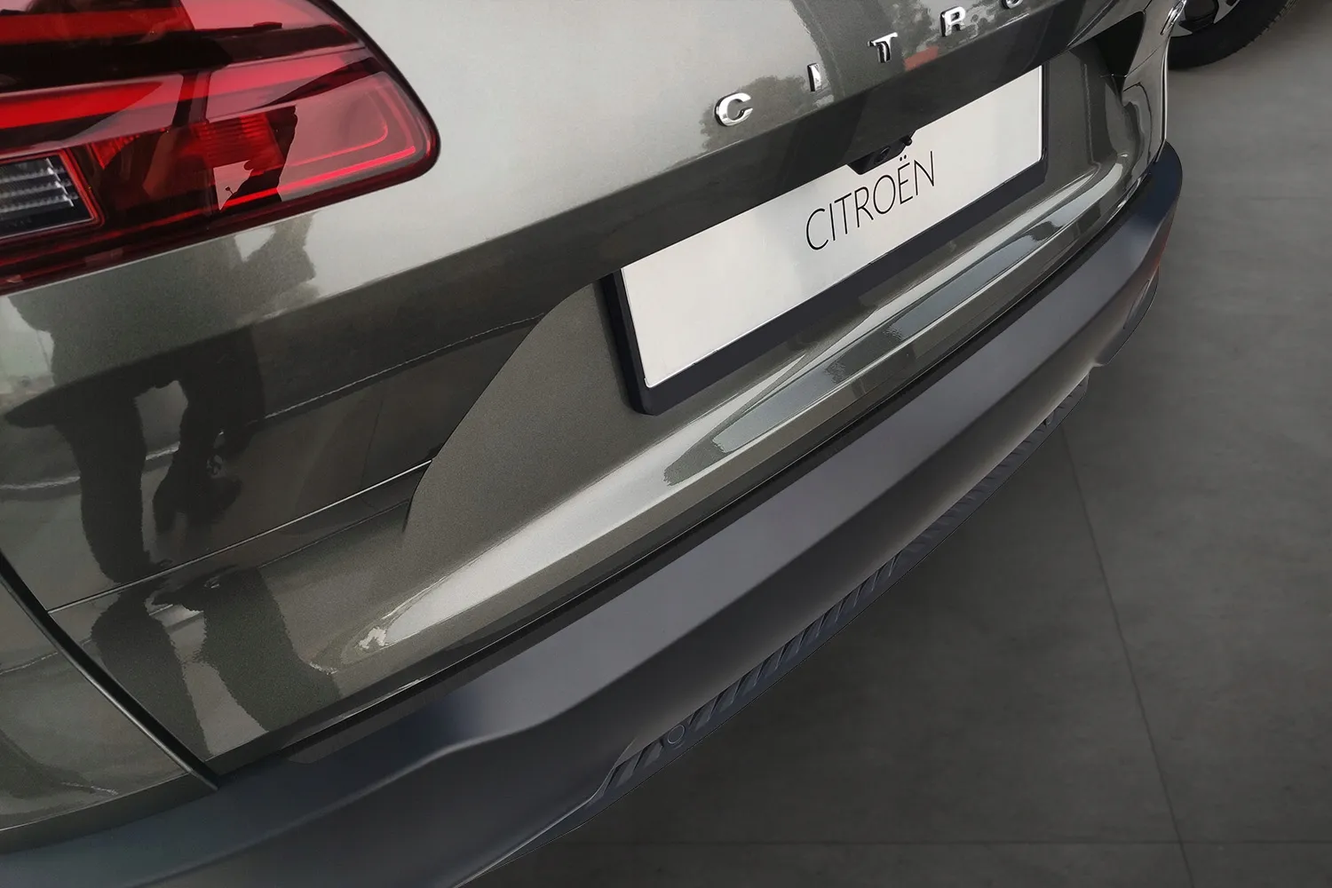 Bakfangerbeskytter Citroen C5 X 2021 ->  │ Black Edition – bilde 4