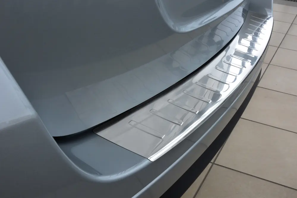 Bakfangerbeskytter Dacia Logan MCV 2013->