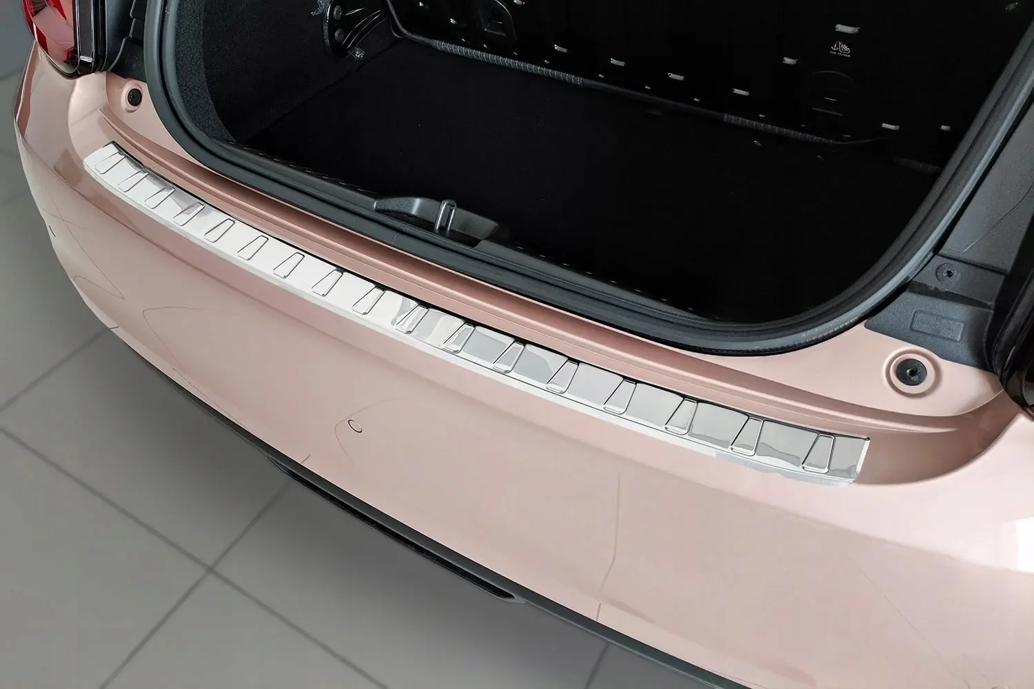 Bakfangerbeskytter Fiat 500e II 2020 -> │ Silver Edition