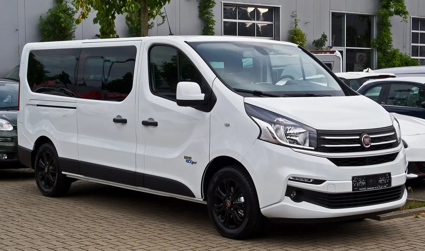Bakfangerbeskytter Fiat Talento 2014-2020 / Opel Vivaro B 2014 - 2019 / Renault Traffic III 2014-> │ Black Edition – bilde 9