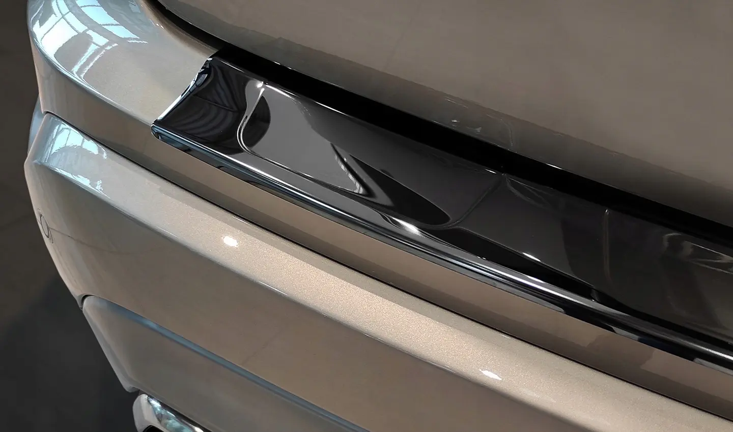 Bakfangerbeskytter Ford Edge 2018-> – bilde 4