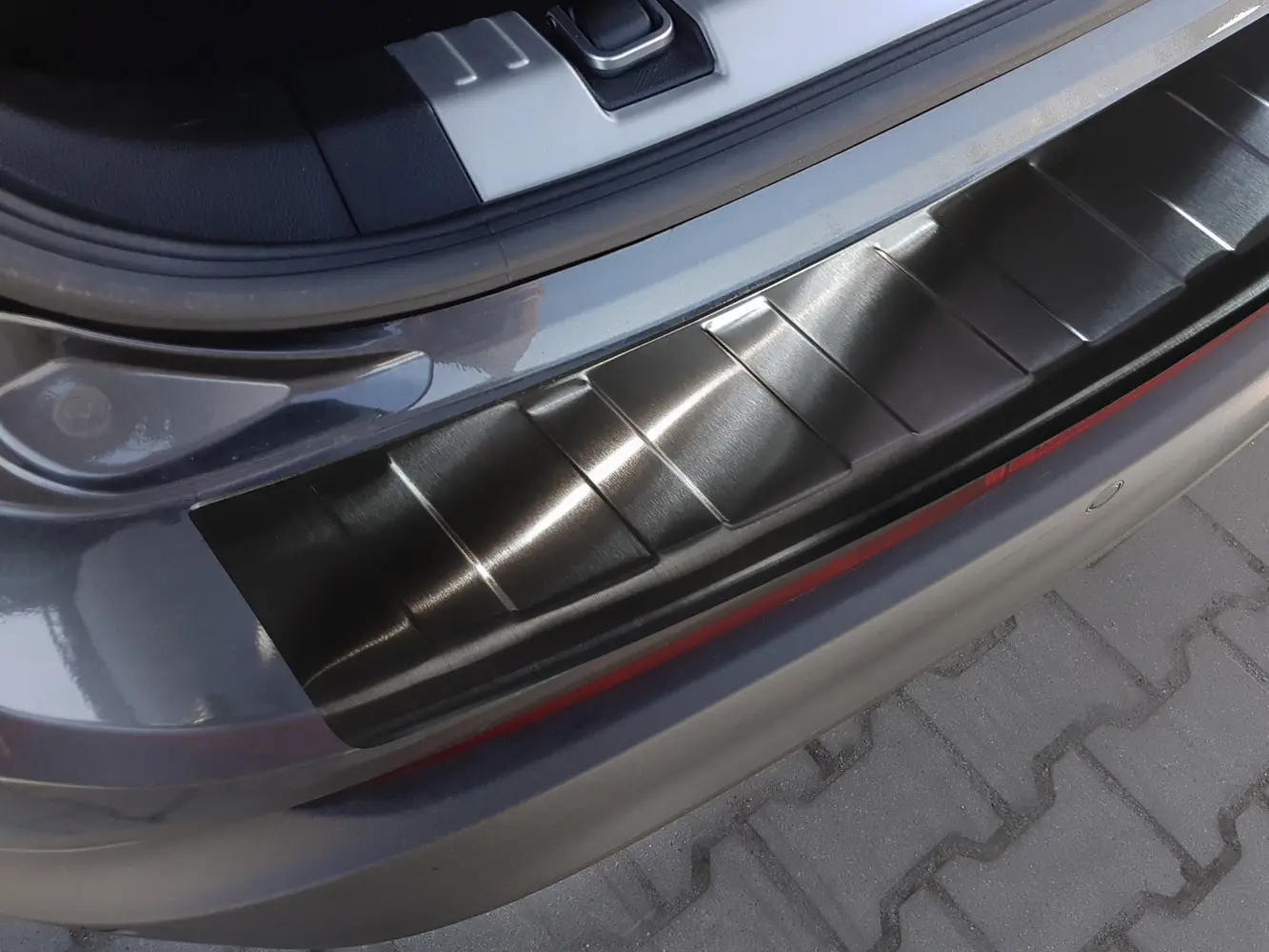 Bakfangerbeskytter Ford Edge II 2014-2018 (pre-facelift) passer til Eu-versjonen – bilde 4