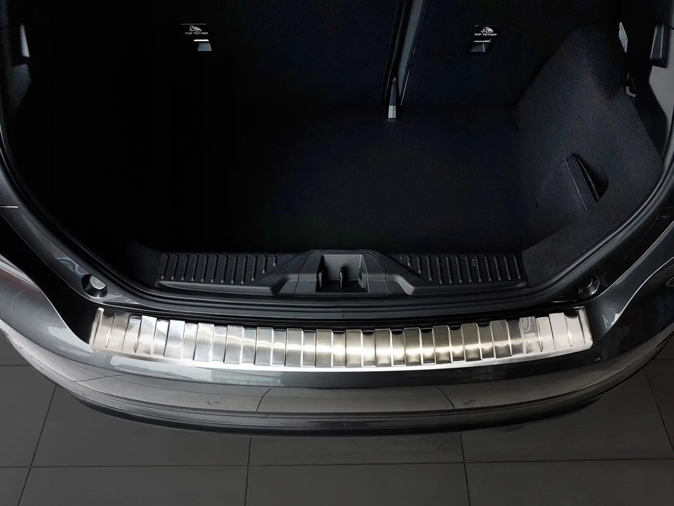 Bakfangerbeskytter Ford Fiesta Mk7 2016 - 2023 – bilde 3