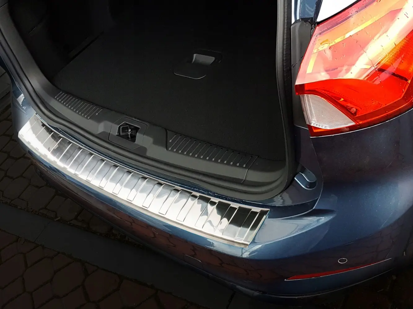 Bakfangerbeskytter Ford Focus IV 2018 Stasjonsvogn ->