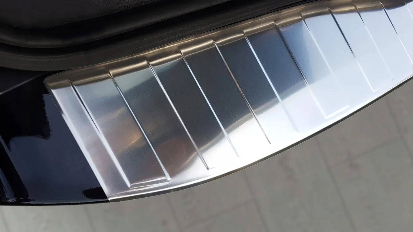 Bakfangerbeskytter Ford Mondeo IV Stasjonsvogn 2010 - 2014 – bilde 3