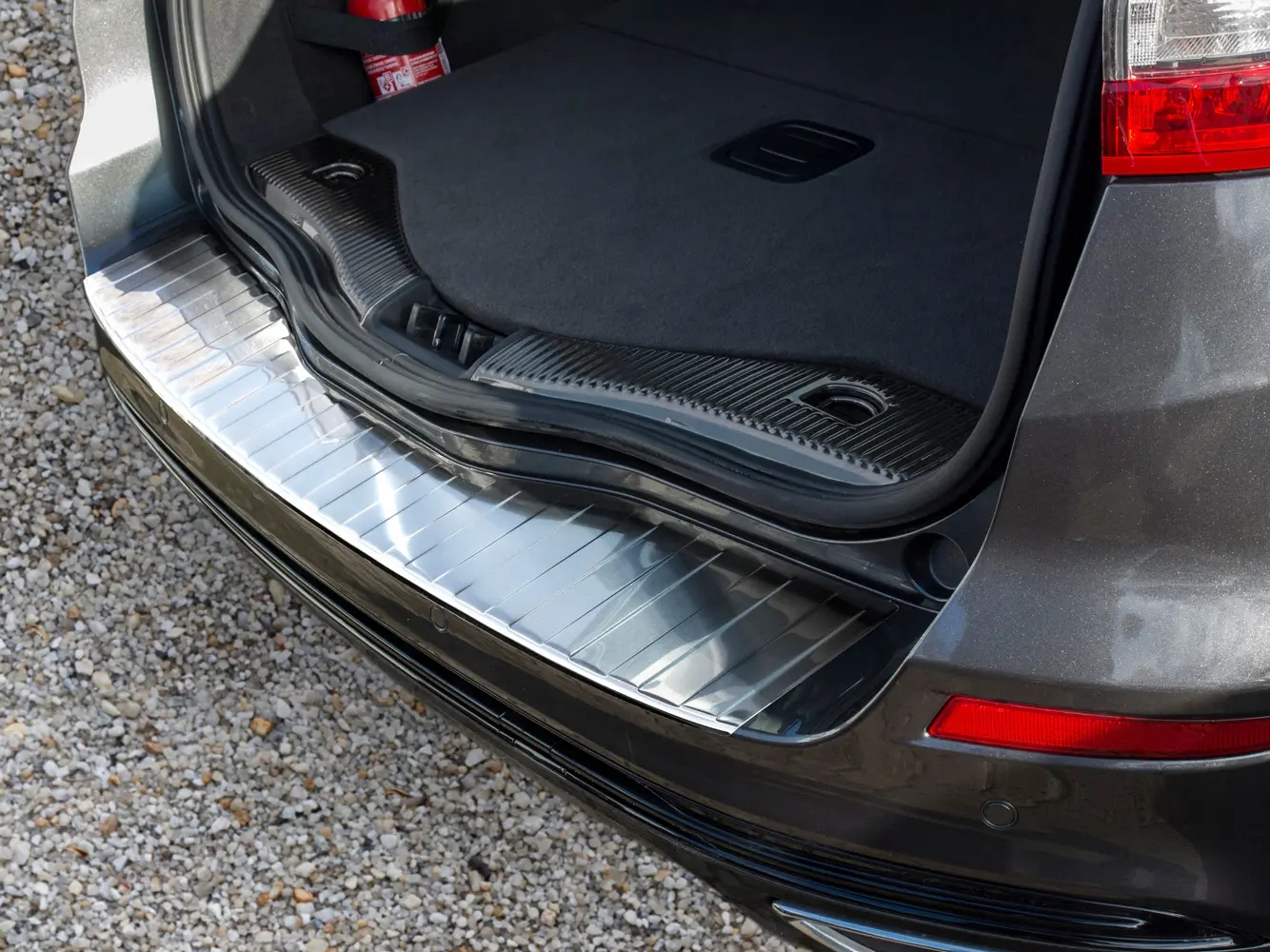 Bakfangerbeskytter Ford Mondeo MK V Turnier / ST Line Stasjonsvogn 2014 - 2022