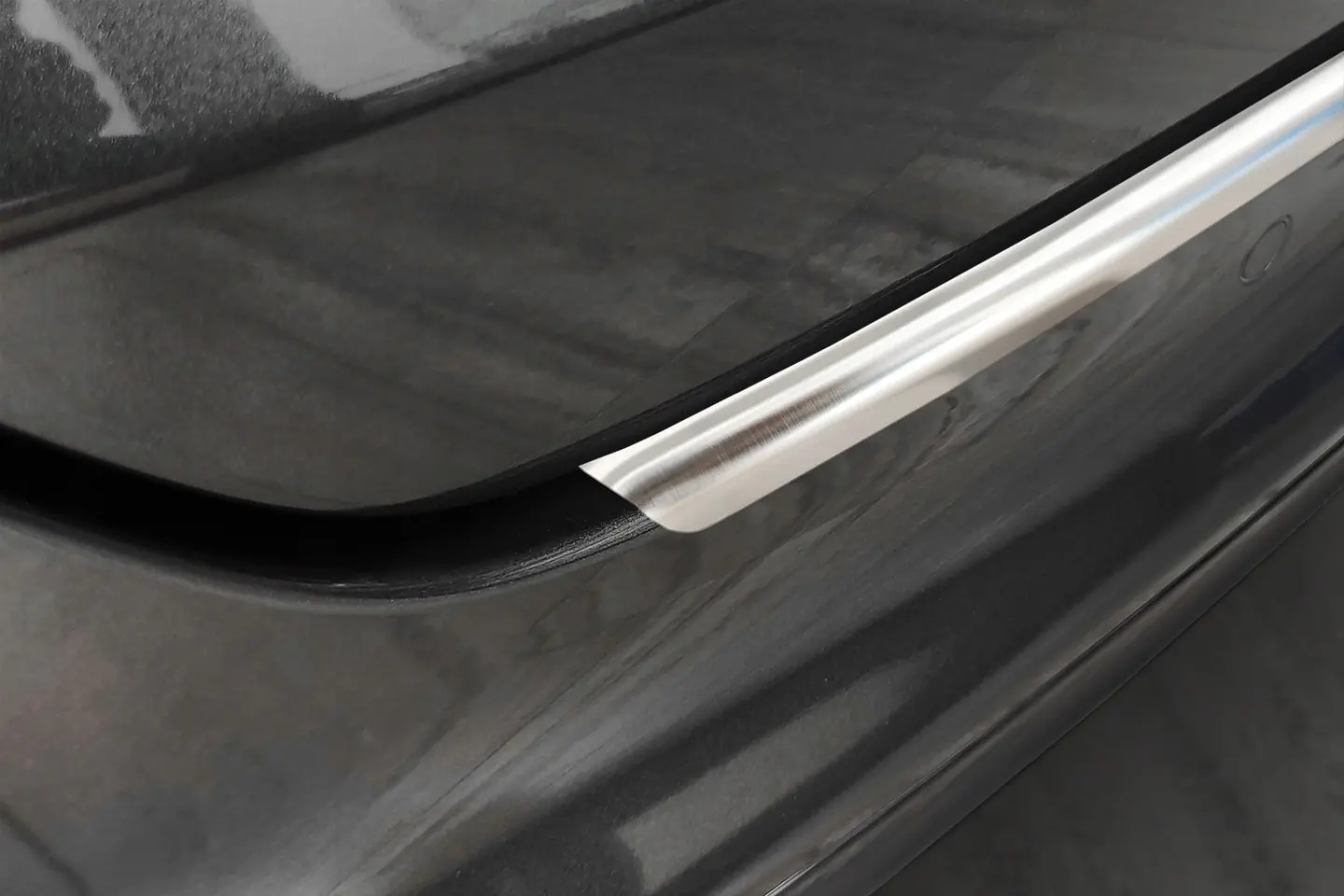 Bakfangerbeskytter Ford Mondeo V 2014 - 2022 – bilde 5