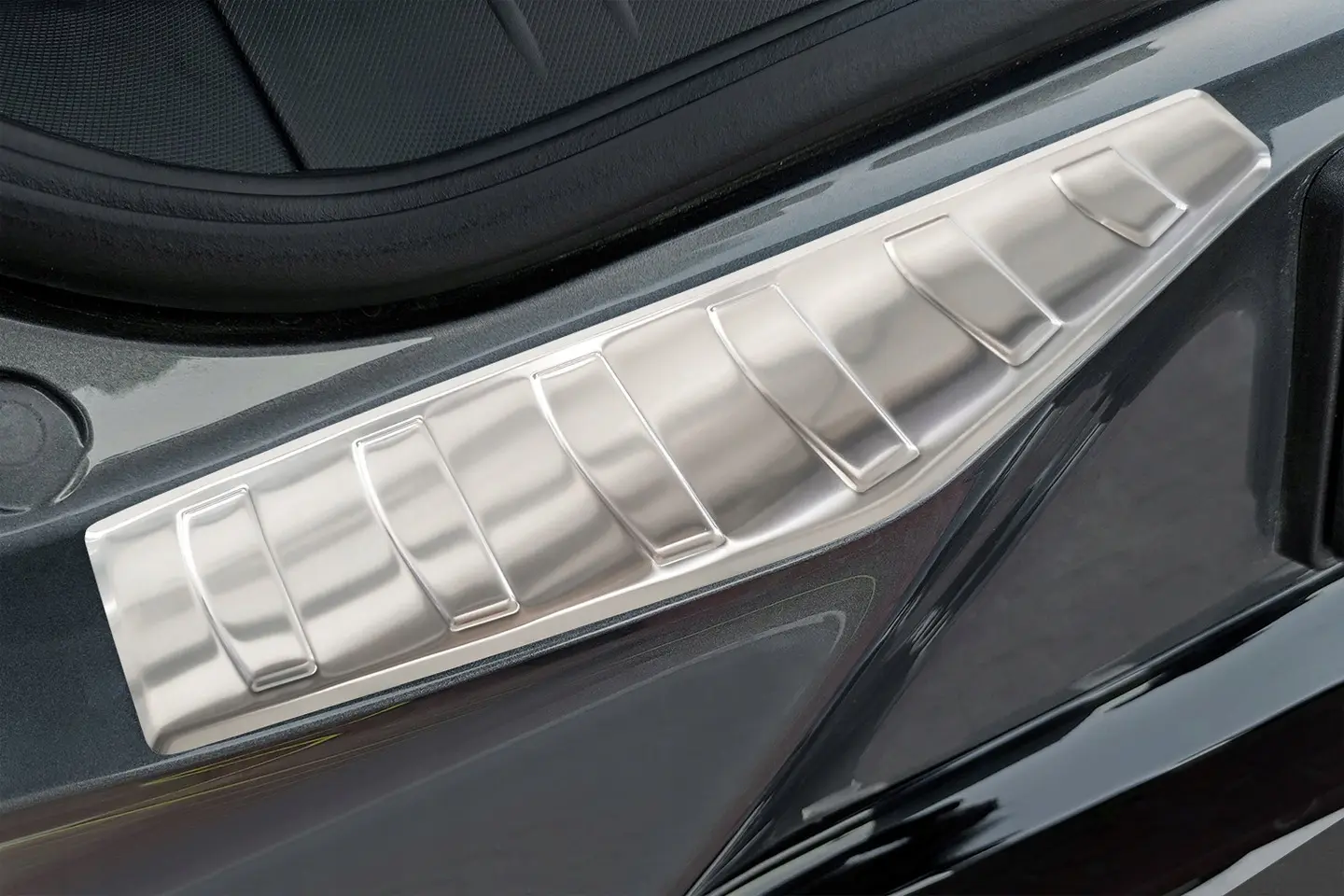 Bakfangerbeskytter Ford Mustang Mach-E 2020-> – bilde 3