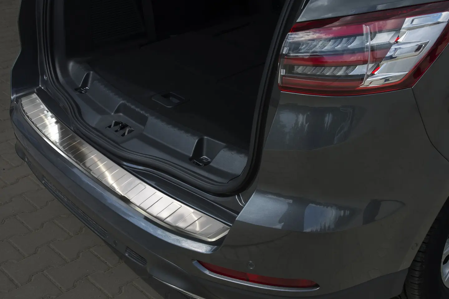 Bakfangerbeskytter Ford S-Max II 2014 - 2023