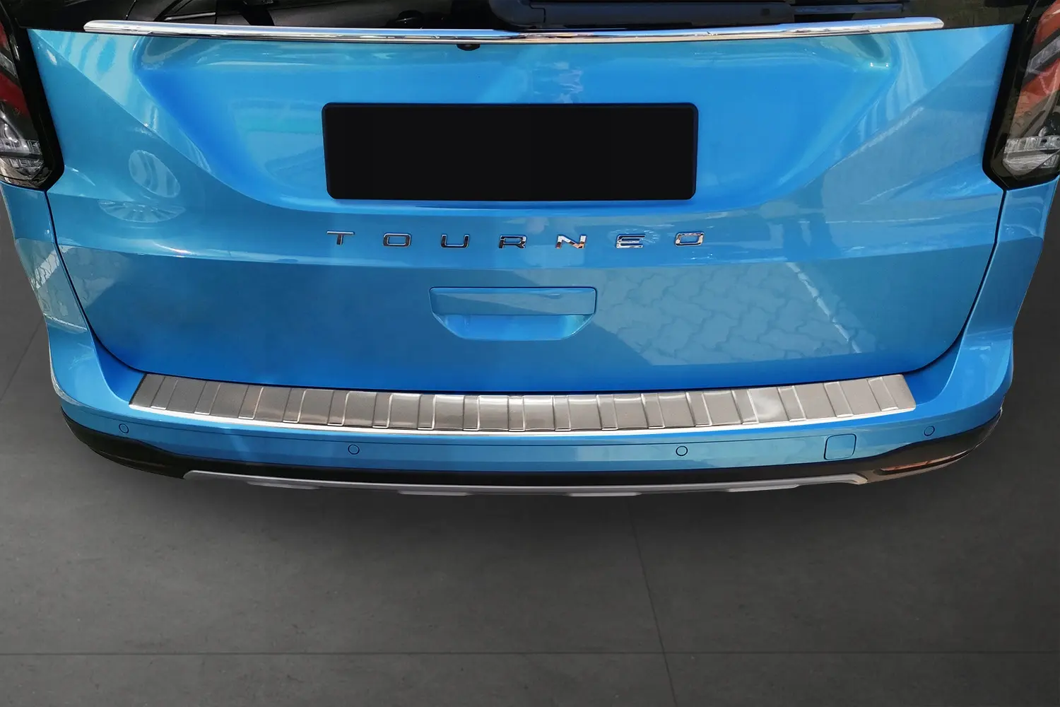Bakfangerbeskytter Ford Tourneo Connect III 2022 -> | Chrome Edition – bilde 2