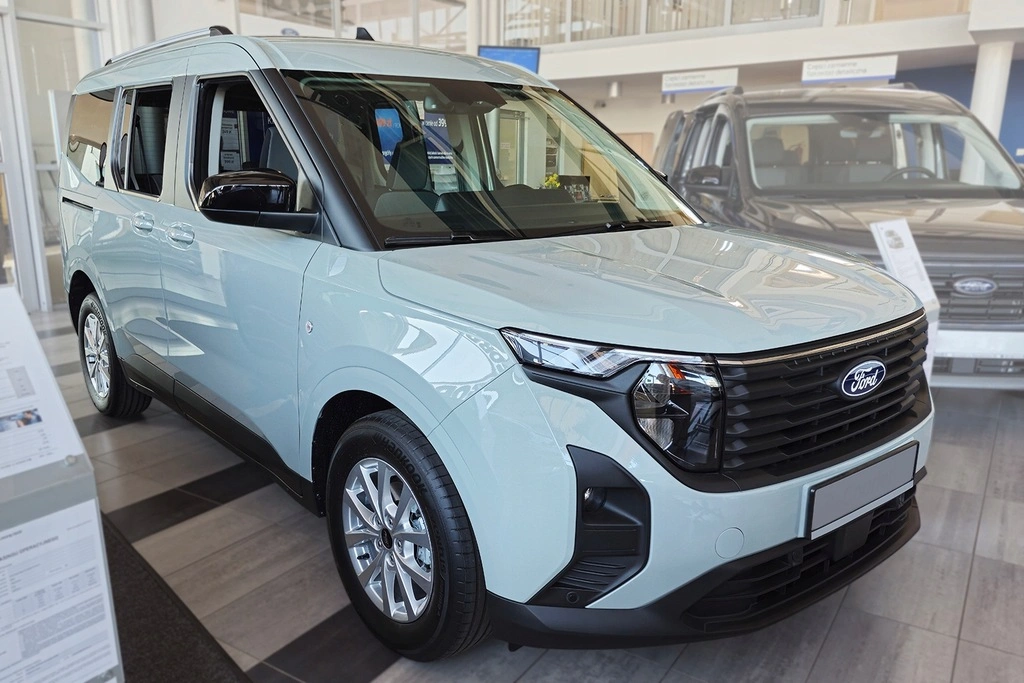 Bakfangerbeskytter Ford Tourneo / e-Tourneo Courier II 2023 -> │ Silver Edition – bilde 9