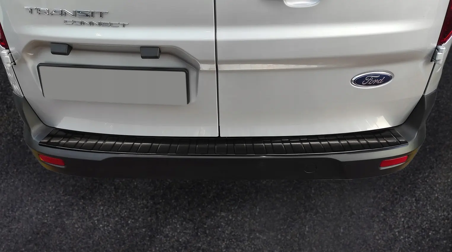Bakfangerbeskytter Ford Transit Connect II / Tourneo Connect II 2012 - 2022 | Black Edition