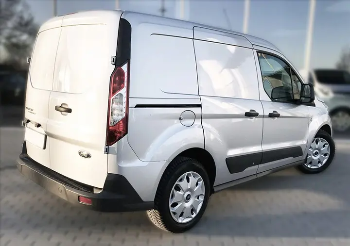 Bakfangerbeskytter Ford Transit Connect II / Tourneo Connect II 2012 - 2022 | Black Edition – bilde 9