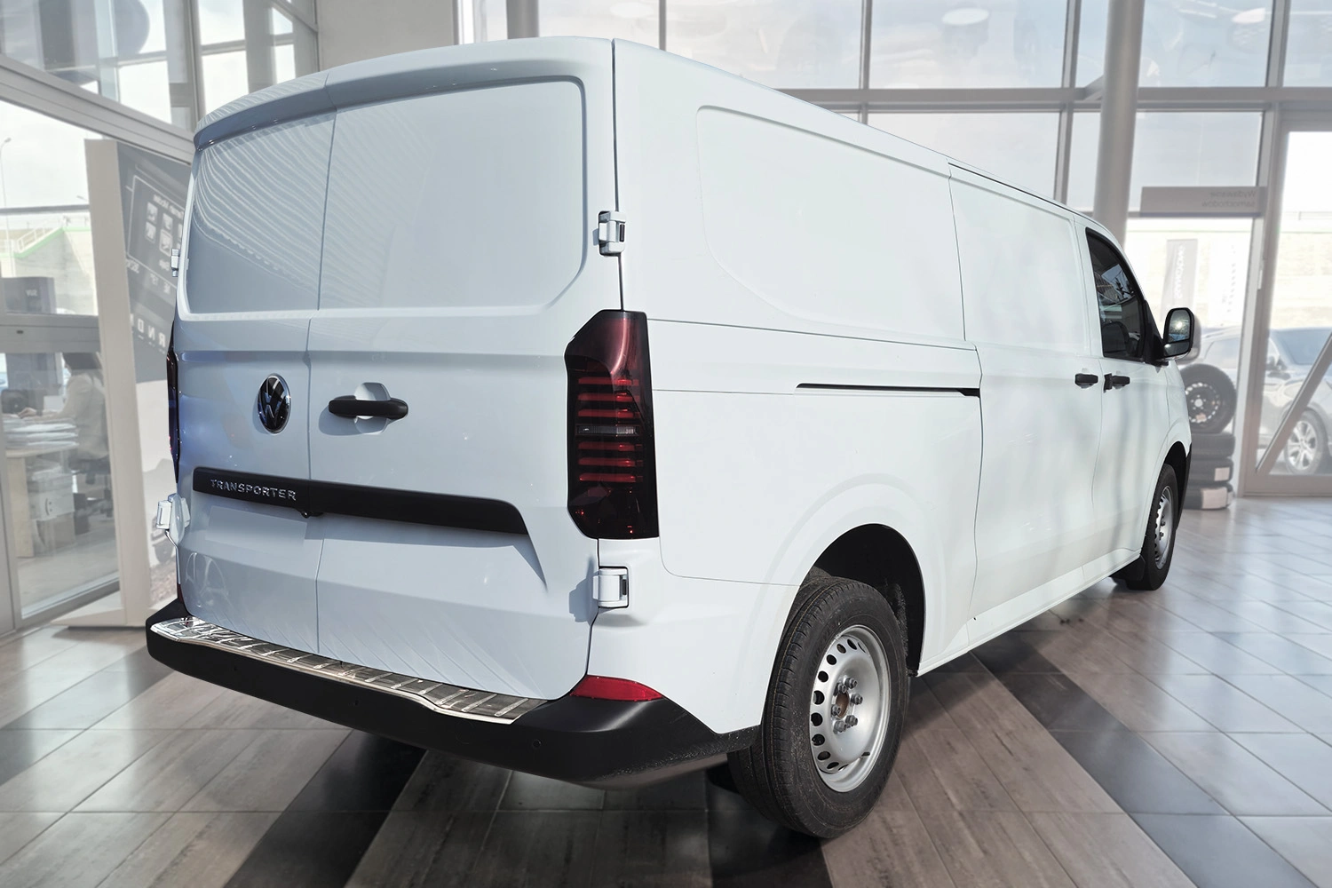 Bakfangerbeskytter Ford Transit Custom II / Tourneo Custom II 2023 -> / VW T7 Transporter 2024 -> │ Silver Edition – bilde 10