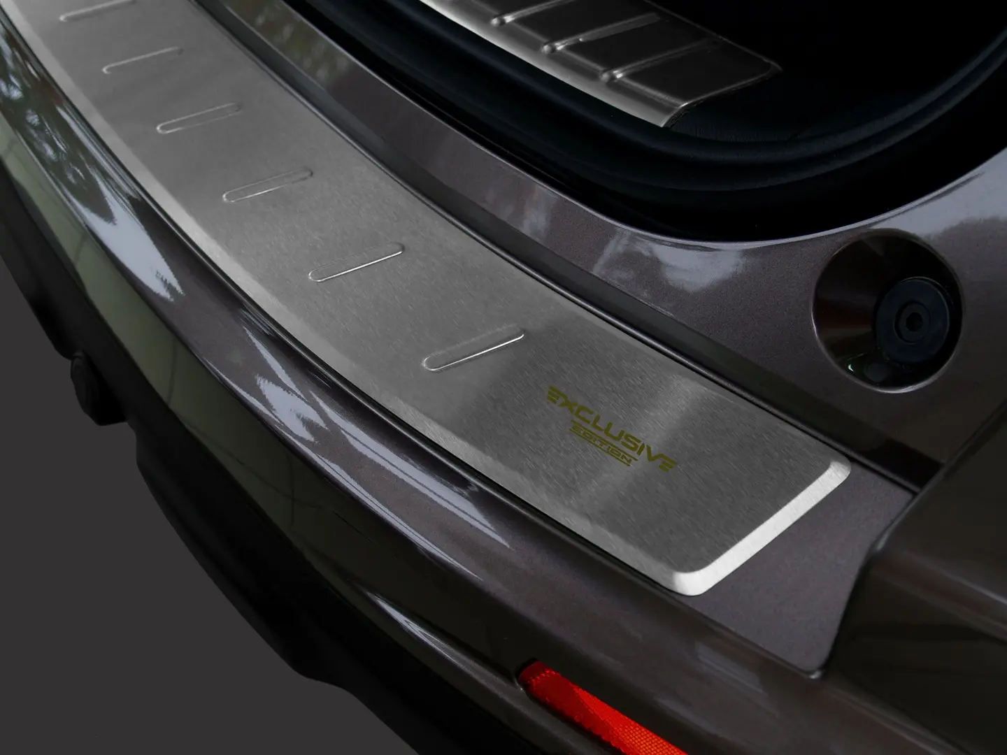 Bakfangerbeskytter Honda CR-V III Facelift 2009 - 2012 – bilde 3