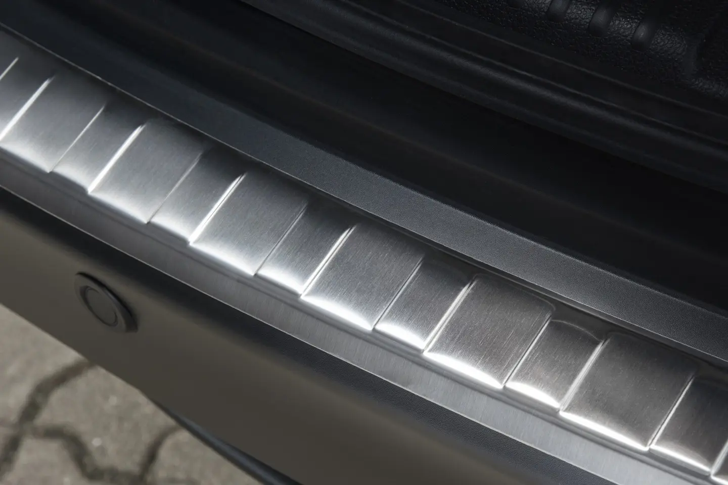 Bakfangerbeskytter Honda HR-V II (passer ikke til Honda HR-V 2020 Sport) 2015-> – bilde 3