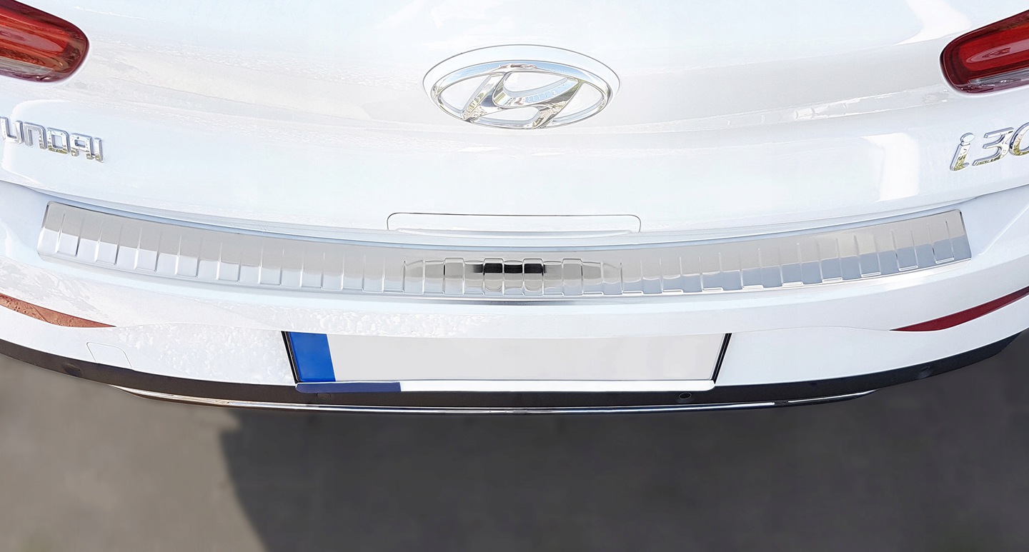 Bakfangerbeskytter Hyundai i30 III Hatchback Facelift 2020 -> – bilde 3