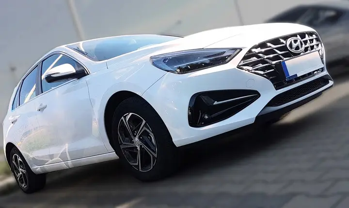 Bakfangerbeskytter Hyundai i30 III Hatchback Facelift 2020 -> – bilde 9
