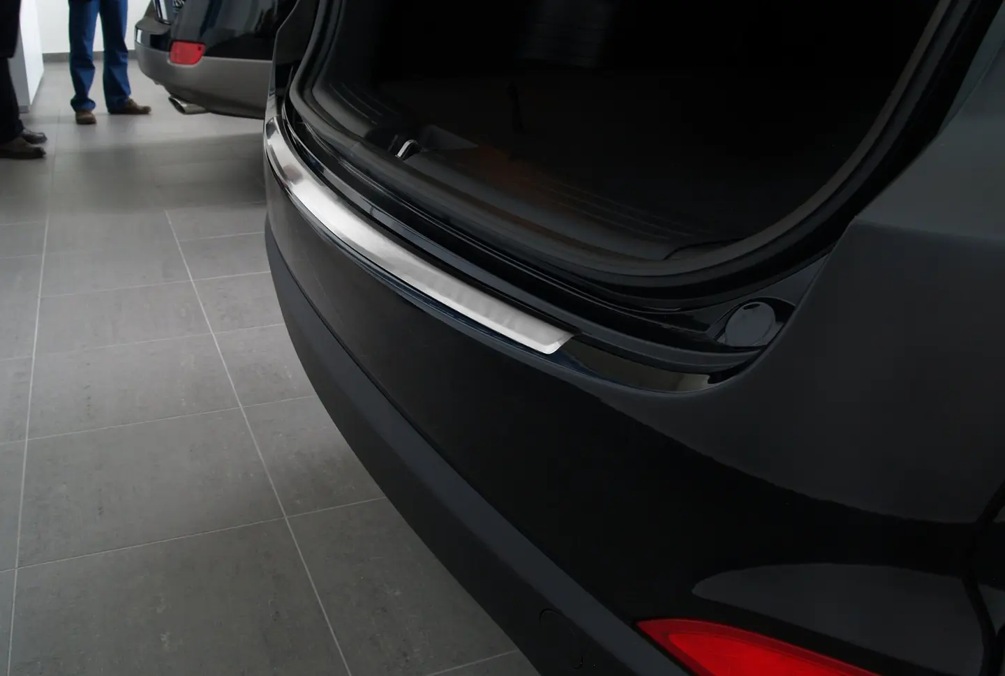 Bakfangerbeskytter Hyundai ix35 2010-> – bilde 2