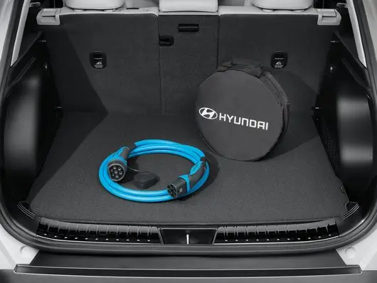Bakfangerbeskytter Hyundai Kona Electric II 2022 -> │ Luggage Entry Guard Piano Black – bilde 2