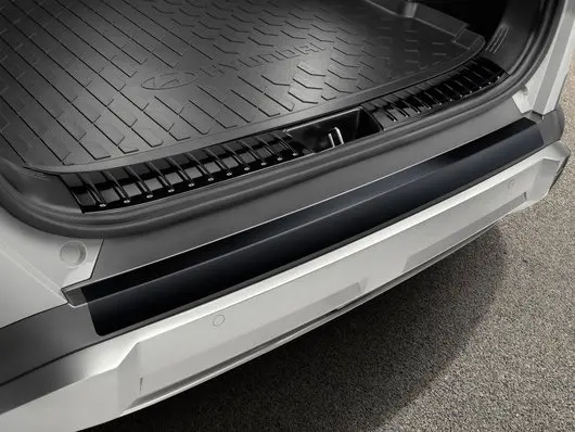 Bakfangerbeskytter Hyundai Kona Electric II 2022 -> │ Luggage Entry Guard Piano Black – bilde 3