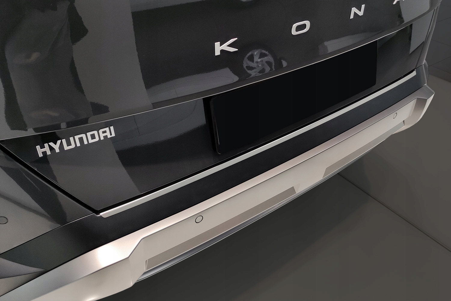 Bakfangerbeskytter Hyundai Kona II / Kona Electric II 2022 -> │ Silver Edition – bilde 3