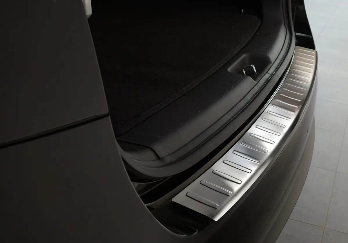 Bakfangerbeskytter Hyundai Santa Fe II Facelift 2009 - 2012