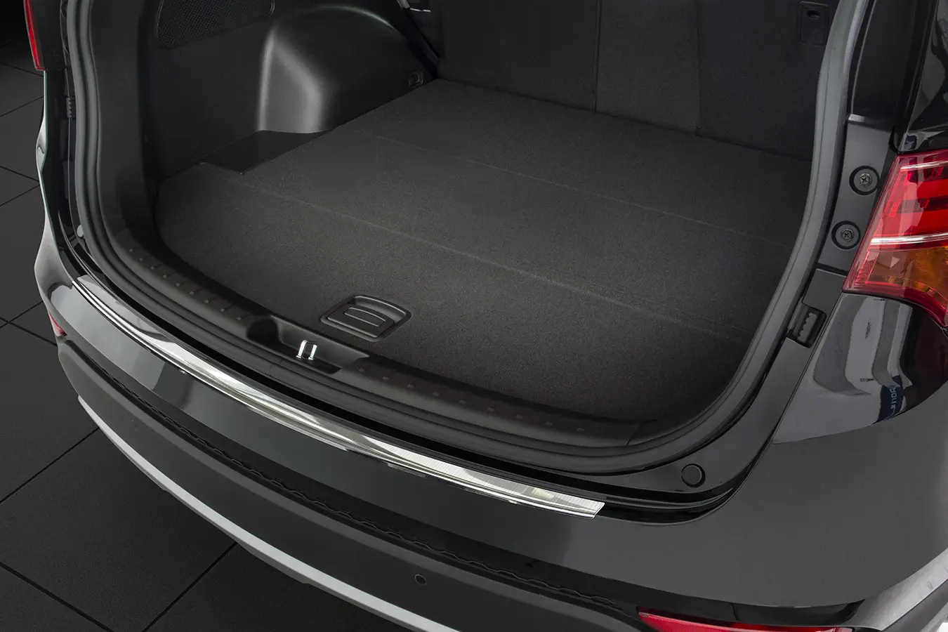 Bakfangerbeskytter Hyundai Santa Fe III 2012 - 2018