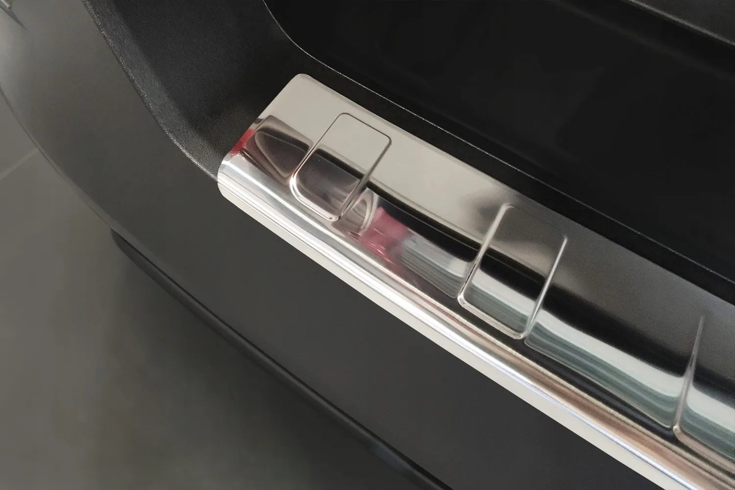 Bakfangerbeskytter Jeep Avenger 2023 -> │ Silver Edition – bilde 4