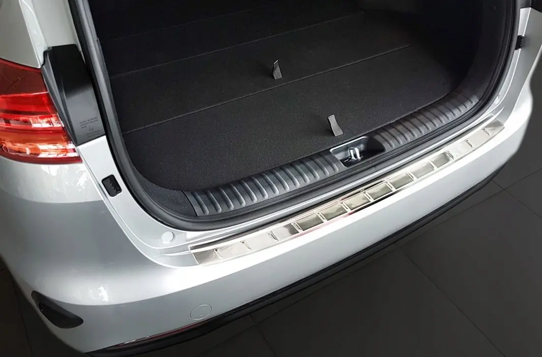 Bakfangerbeskytter Kia Ceed SW / Proceed 2018 -> │ Silver Edition