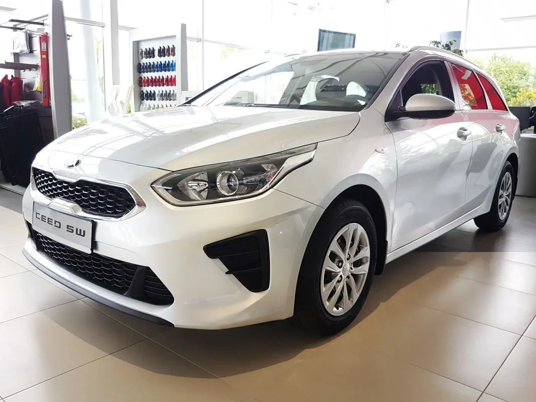 Bakfangerbeskytter Kia Ceed SW / Proceed 2018 -> │ Silver Edition – bilde 7