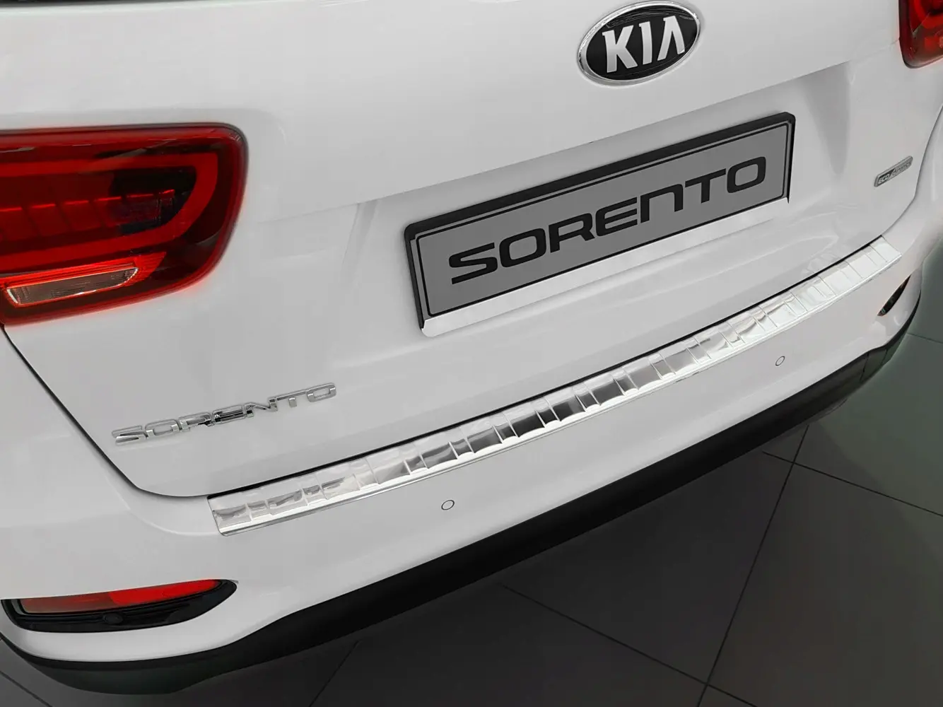 Bakfangerbeskytter Kia Sorento III 2017 - 2020 │ Silver Edition – bilde 3